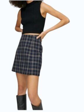Aritzia Babaton Modern Mini Skirt in Glen Plaid